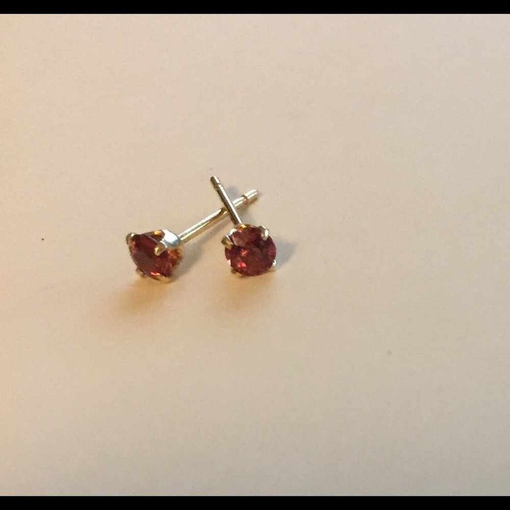 3MM Ruby 14 Karat Gold Settings Stud Earrings NOS